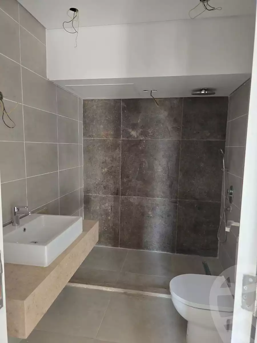https://aqarmap.com.eg/ar/listing/6277318-for-sale-cairo-el-sheikh-zayed-city-compounds-kmbwnd-fyldj-wyst-dr-llttwyr