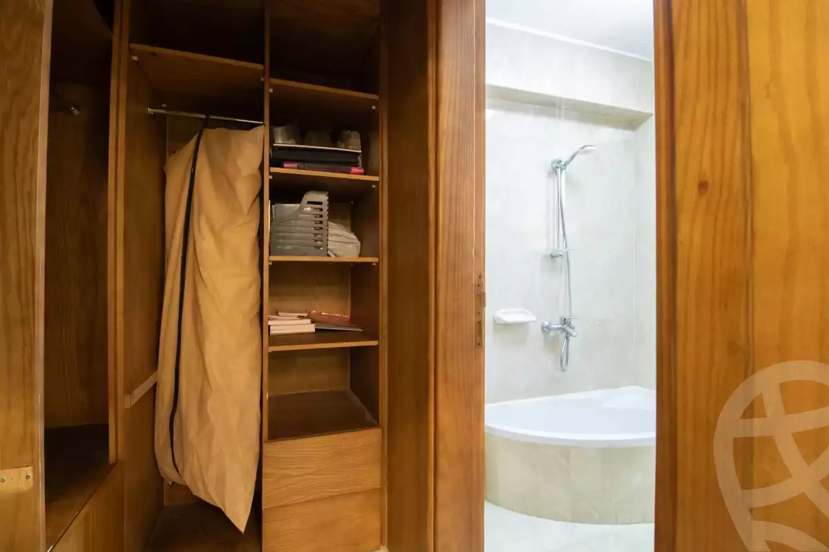 https://aqarmap.com.eg/en/listing/6277532-for-rent-cairo-6th-of-october-compounds-blm-fyl