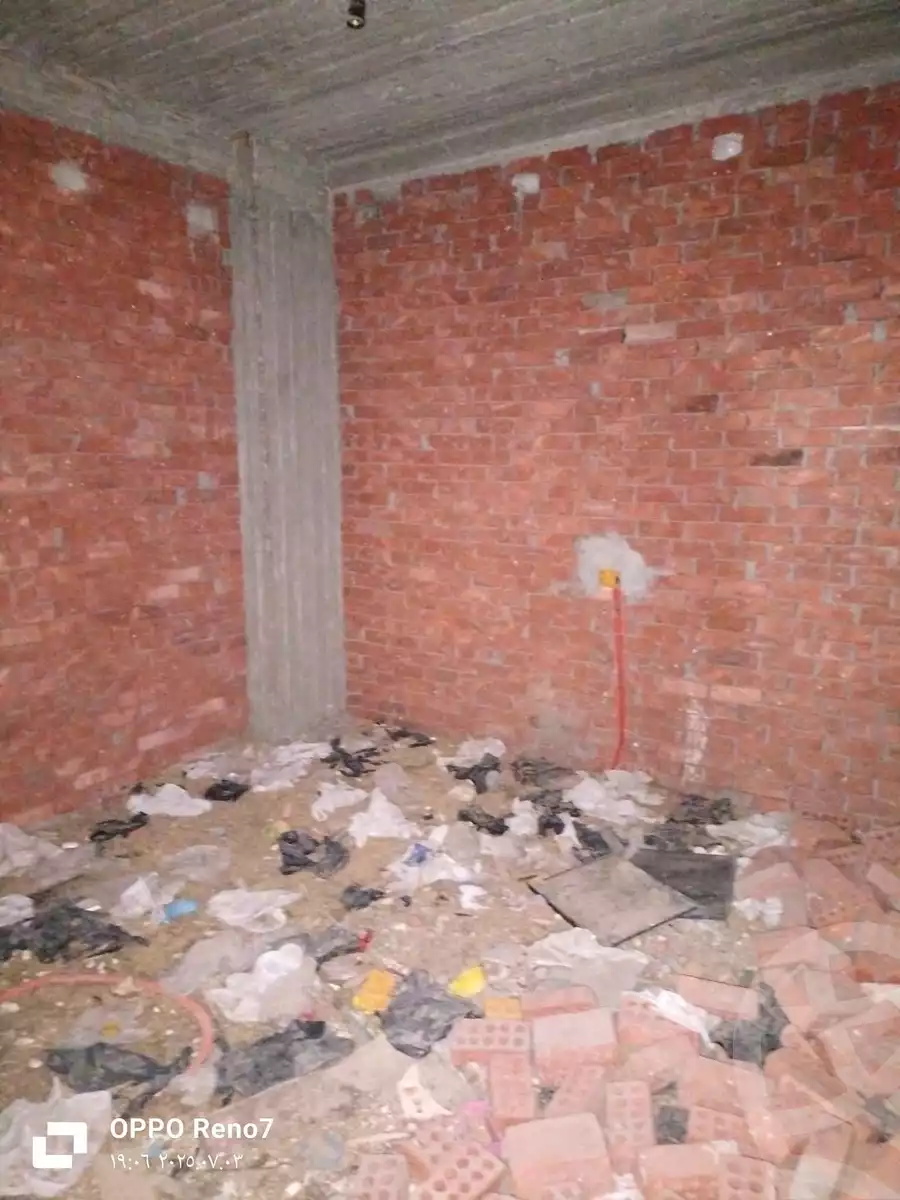 https://aqarmap.com.eg/en/listing/6278217-for-sale-cairo-helwan-hadayek-helwan-el-eshrein-st