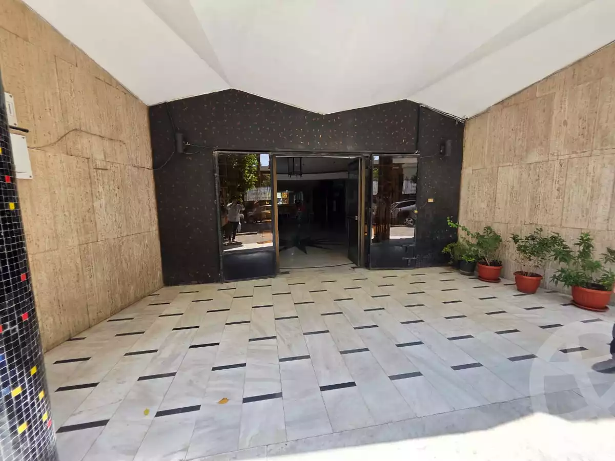 https://aqarmap.com.eg/en/listing/6279316-for-rent-cairo-downtown-el-tahrir