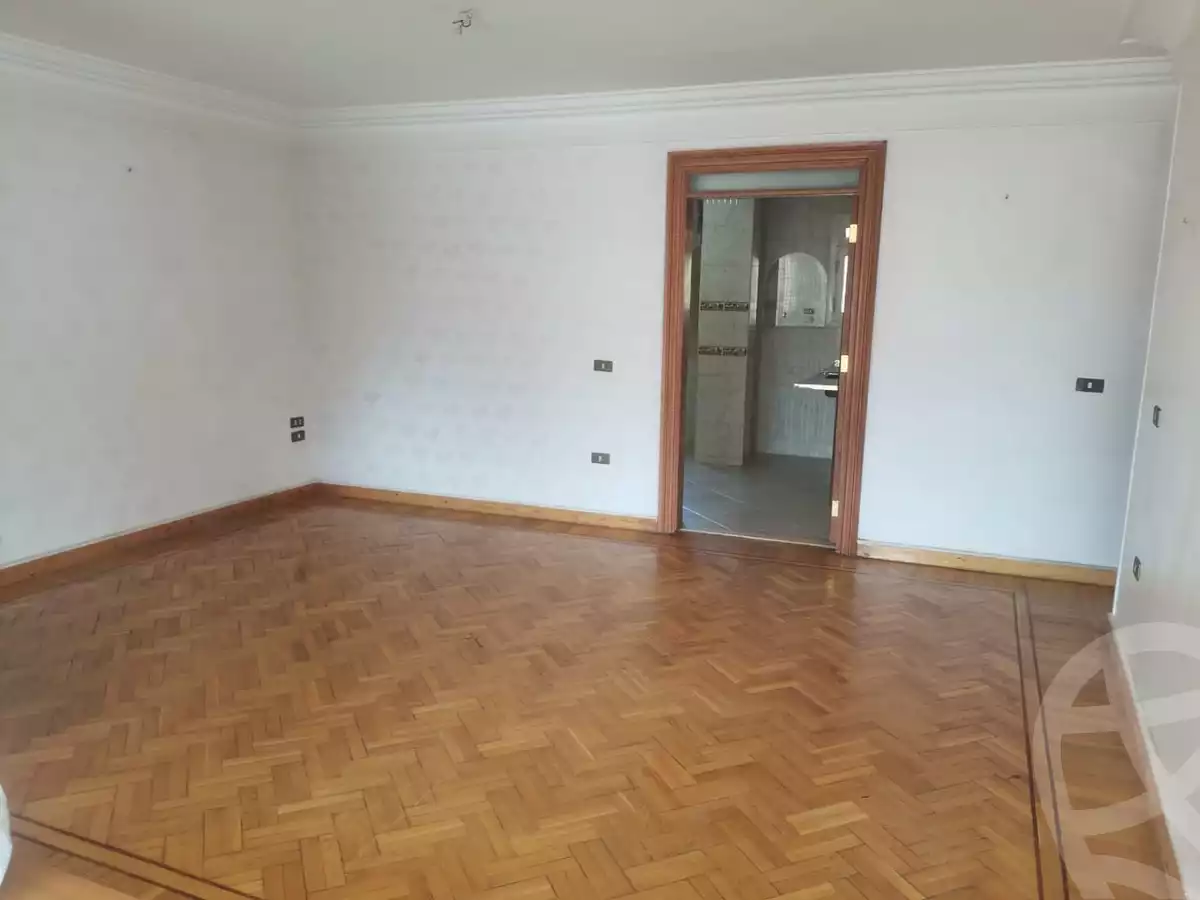 https://aqarmap.com.eg/en/listing/6057870-for-sale-cairo-heliopolis-ard-el-golf-nabil-el-wakkad