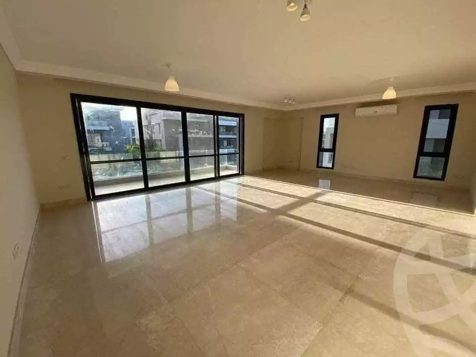 https://aqarmap.com.eg/ar/listing/6280359-for-sale-cairo-el-sheikh-zayed-city-compounds-kmbwnd-fyldj-wyst-dr-llttwyr