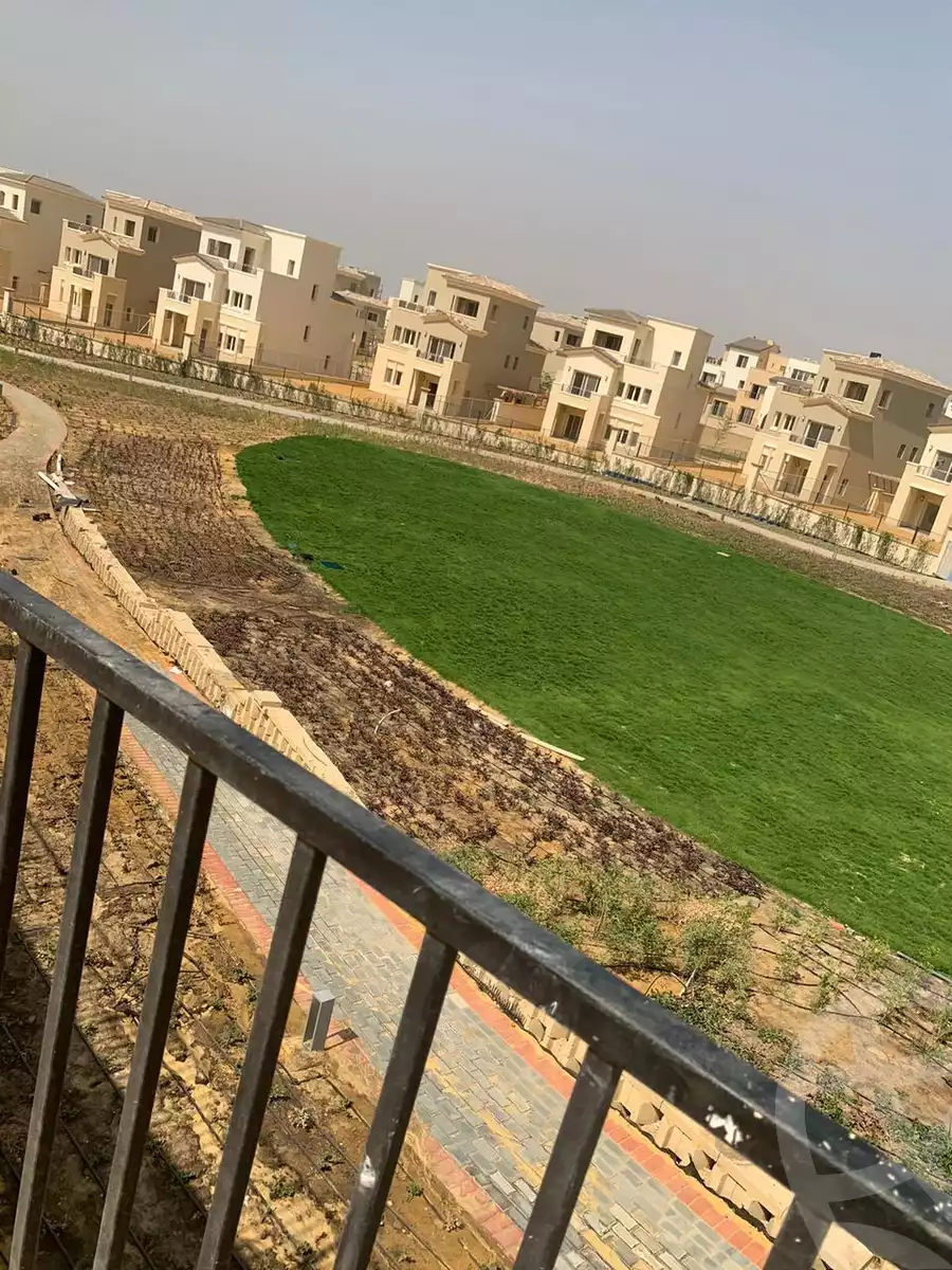 https://aqarmap.com.eg/en/listing/6283078-for-sale-cairo-mokattam-compounds-uptown-cairo-the-fourteen-uptown-cairo