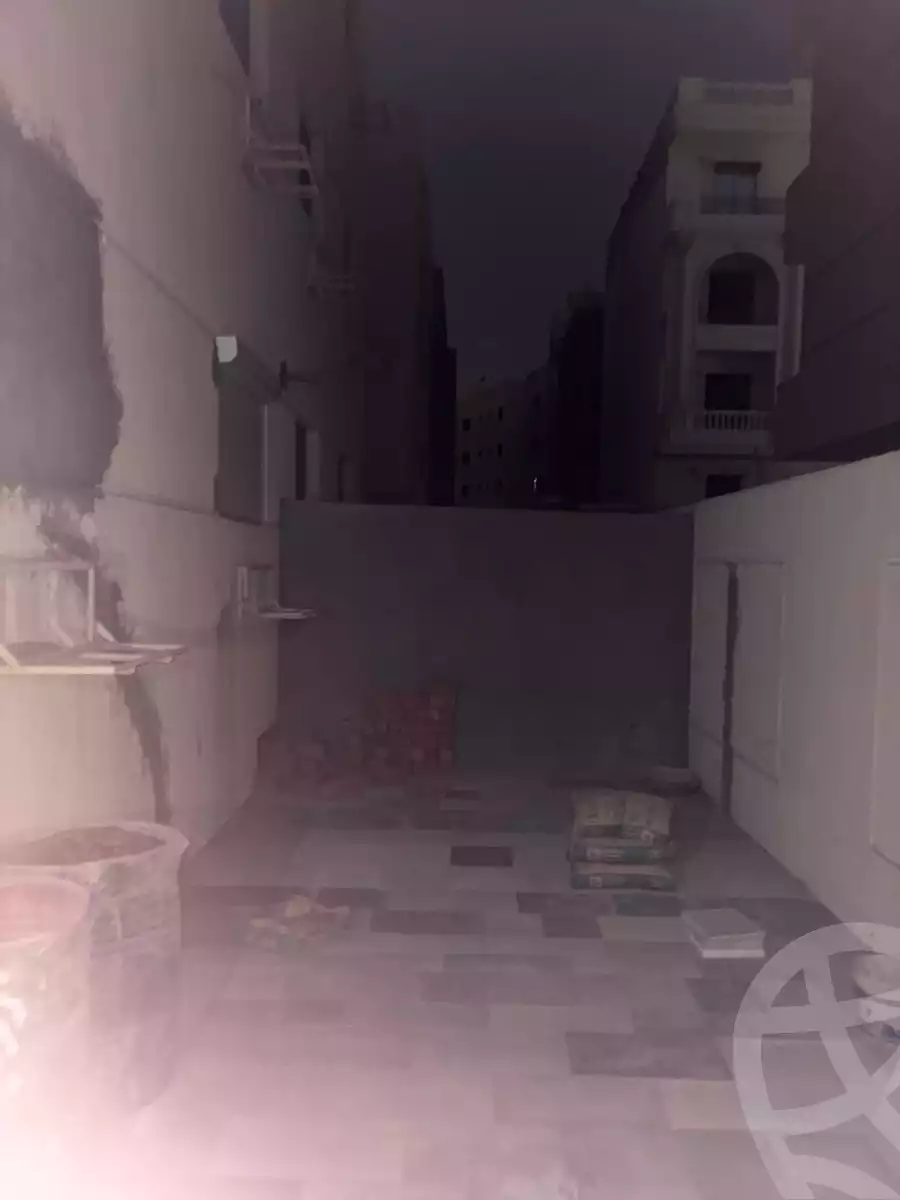 https://aqarmap.com.eg/ar/listing/6283771-for-sale-cairo-new-cairo-el-narges-el-narges-omarat-ibrahim-el-helbawy-st