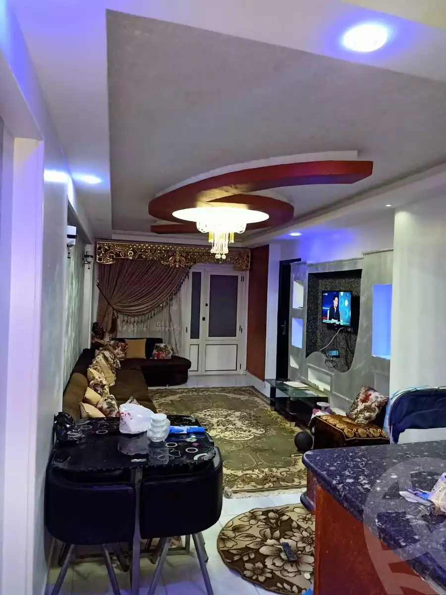 https://aqarmap.com.eg/ar/listing/6284076-for-sale-cairo-helwan-hadayek-helwan-nile-corniche-st