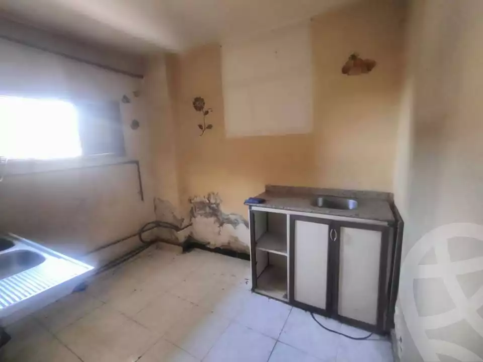 https://aqarmap.com.eg/en/listing/6284330-for-sale-cairo-15th-of-may-mjwr-9