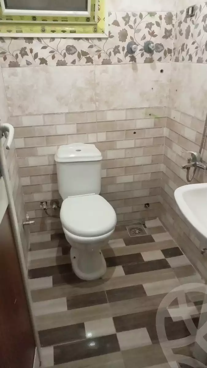 https://aqarmap.com.eg/ar/listing/6285404-for-sale-qalyubia-shubra-el-khaima-om-bayoumi