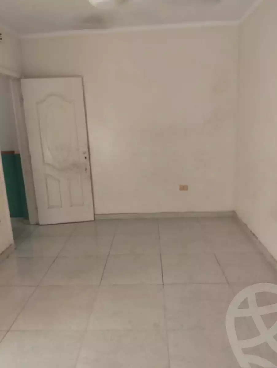 https://aqarmap.com.eg/en/listing/6285549-for-sale-cairo-ain-shams-ahmed-esmat-st