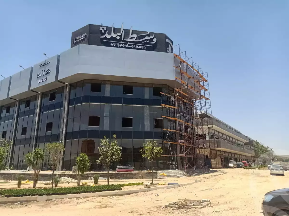 https://aqarmap.com.eg/en/listing/6286175-for-sale-cairo-6th-of-october-compounds-west-el-balad-mall-oad