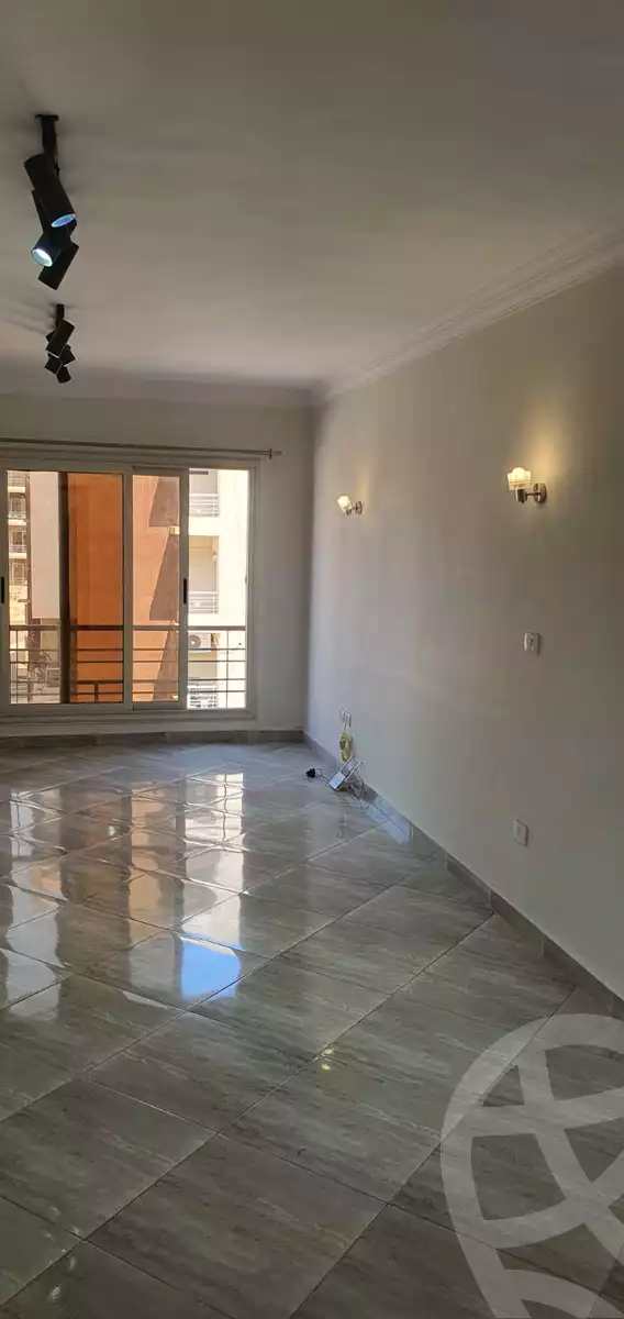 https://aqarmap.com.eg/ar/listing/6287664-for-rent-cairo-new-cairo-compounds-dar-misr-el-koronfel