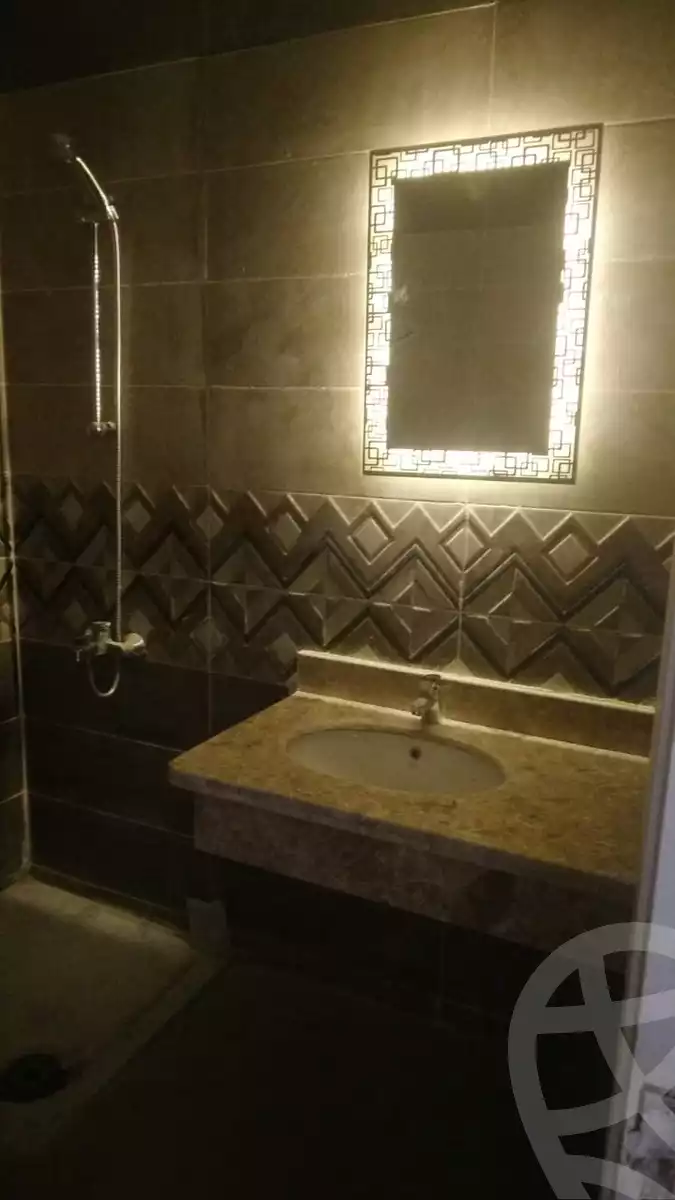 https://aqarmap.com.eg/ar/listing/6289468-for-rent-cairo-new-administrative-capital-r3-d2