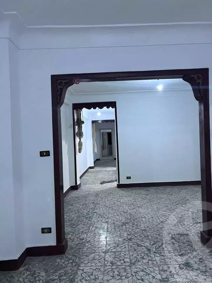 https://aqarmap.com.eg/ar/listing/6289822-for-sale-alexandria-bolekly