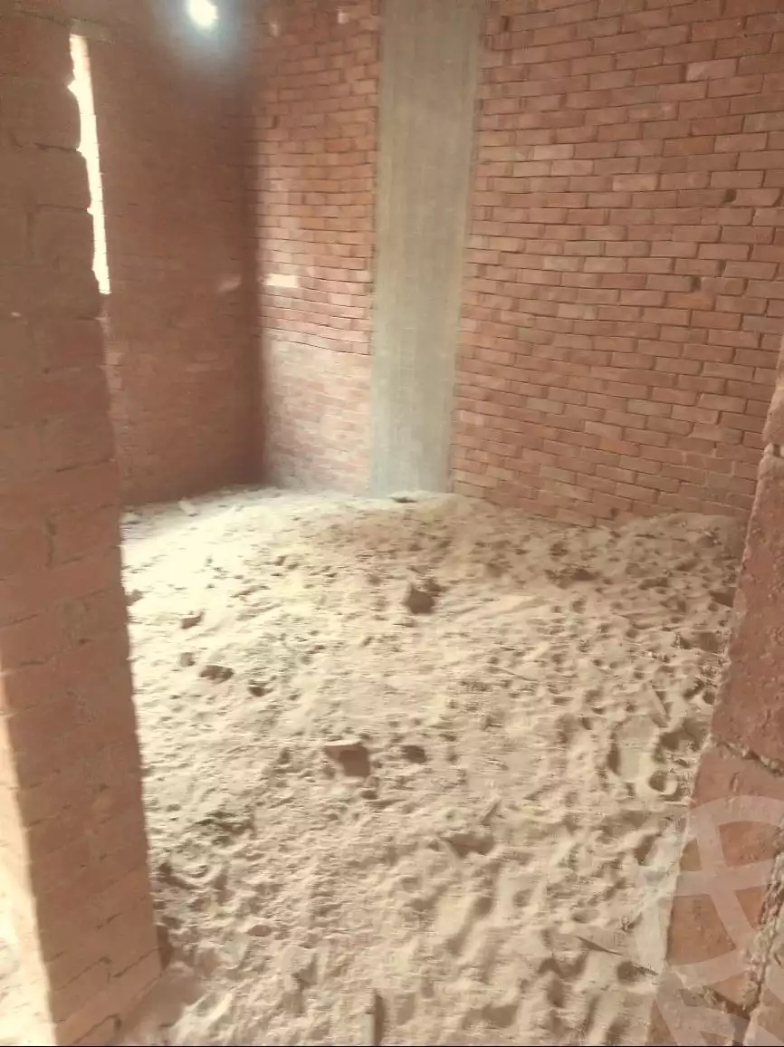https://aqarmap.com.eg/ar/listing/6290774-for-sale-cairo-15th-of-may-mjwr-12