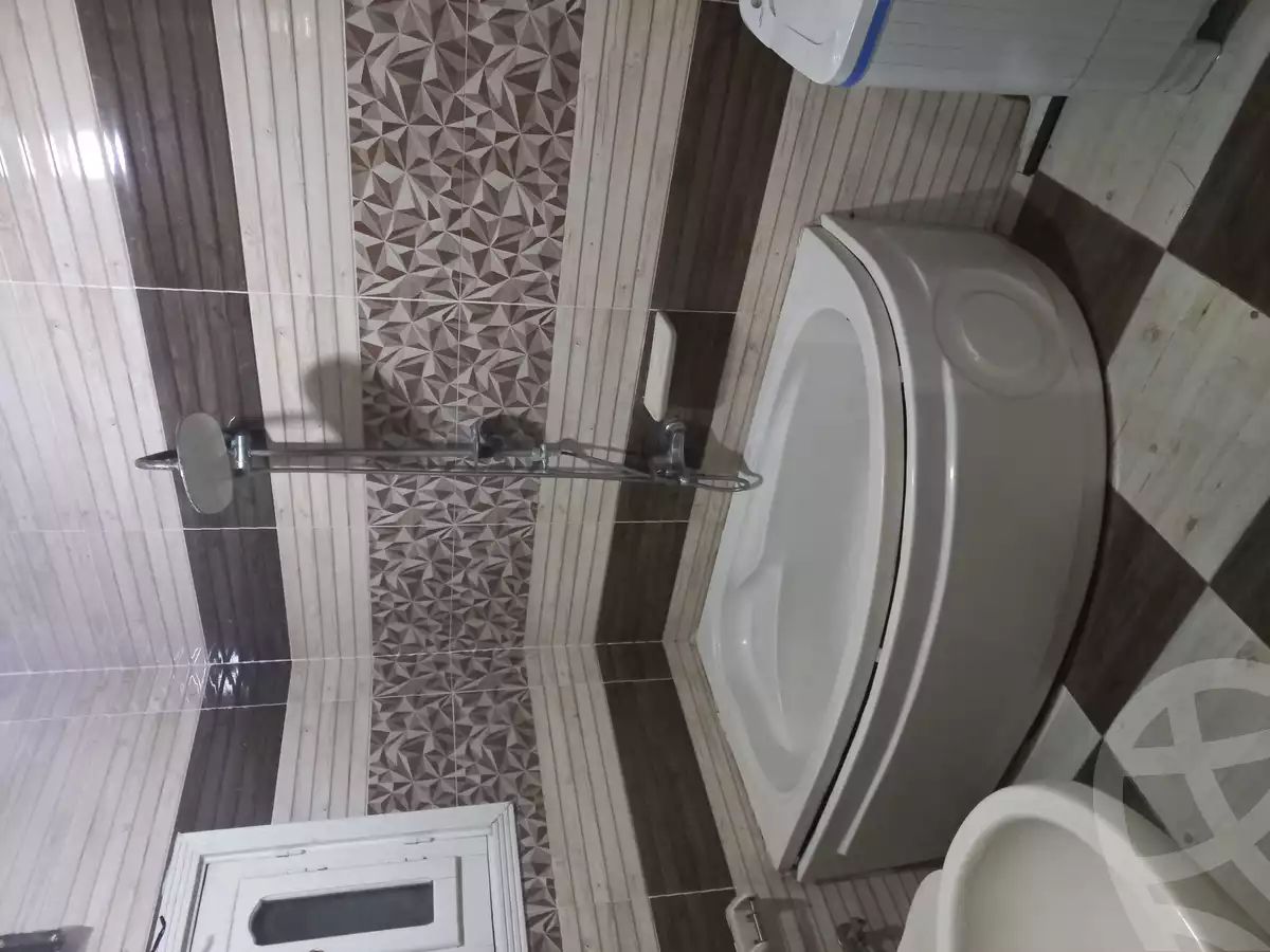 https://aqarmap.com.eg/ar/listing/6291399-for-rent-dakahlia-mansoura-hy-ljm