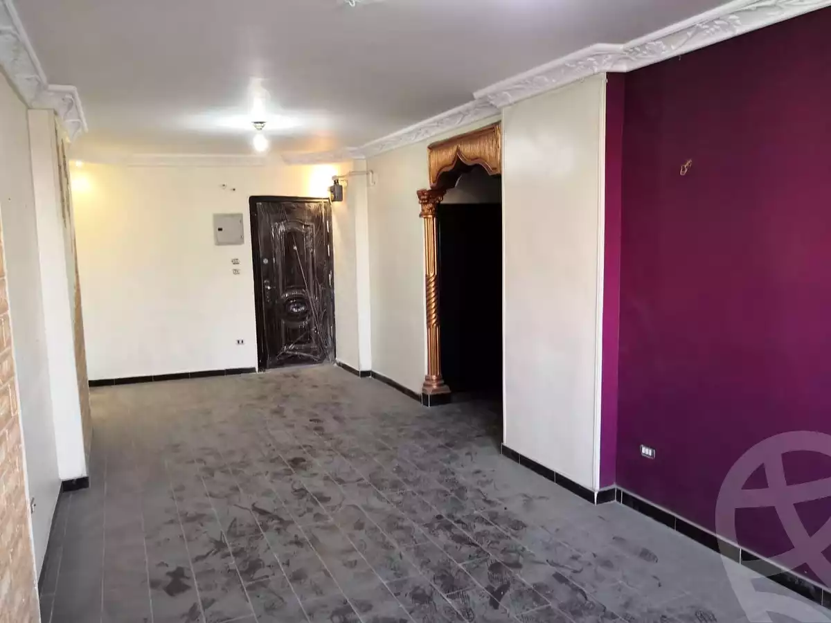 https://aqarmap.com.eg/ar/listing/6291509-for-sale-qalyubia-shubra-el-khaima-shubra-el-khaima-city-el-amir-st