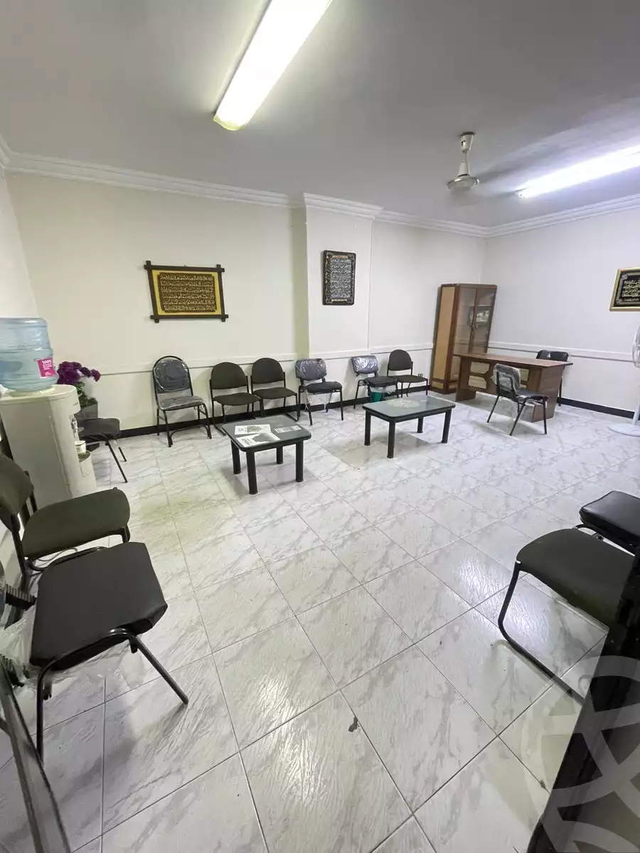 https://aqarmap.com.eg/en/listing/6291559-for-rent-cairo-el-zaytun-hlmy-lzytwn-ibn-el-hakam-sq