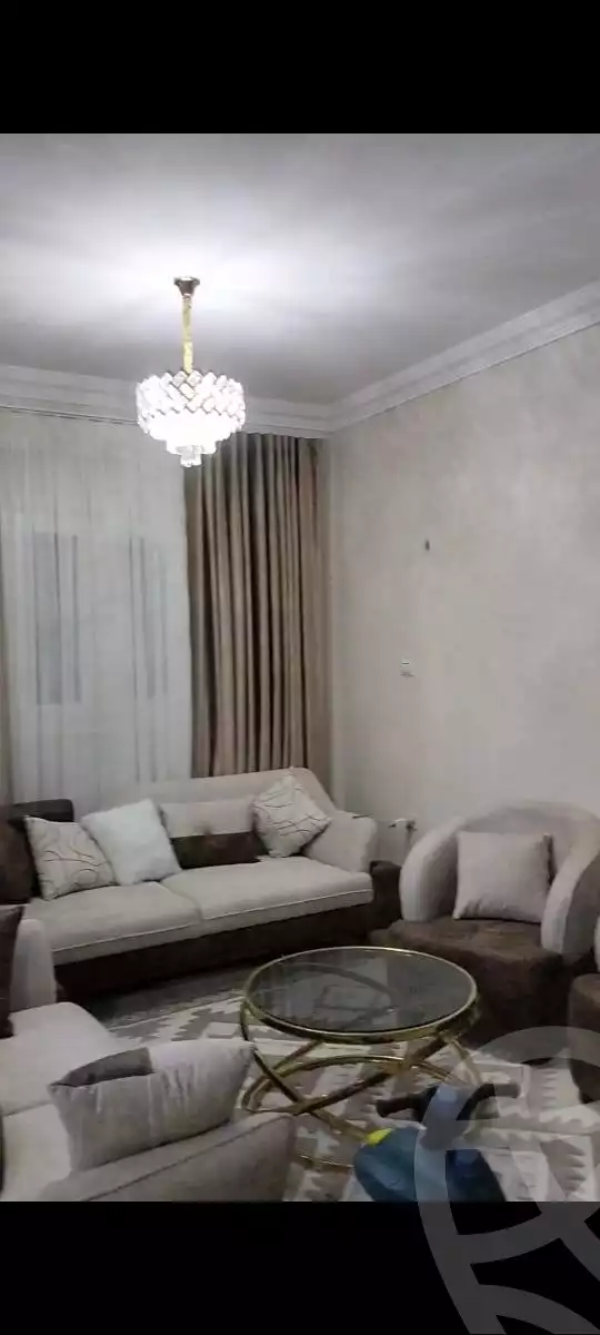 https://aqarmap.com.eg/ar/listing/6292698-for-sale-cairo-helwan-helwan-el-sharkeya-saleh-sobhy-st