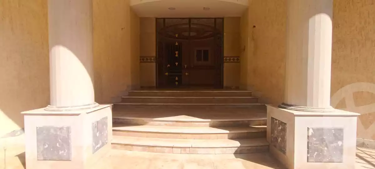 https://aqarmap.com.eg/ar/listing/6293034-for-sale-cairo-new-cairo-compounds-hadayek-el-fedaa