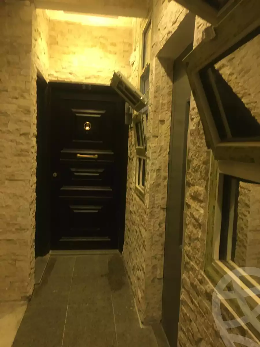 https://aqarmap.com.eg/ar/listing/6293067-for-sale-cairo-ljyz-shareaa-morad  charel degol