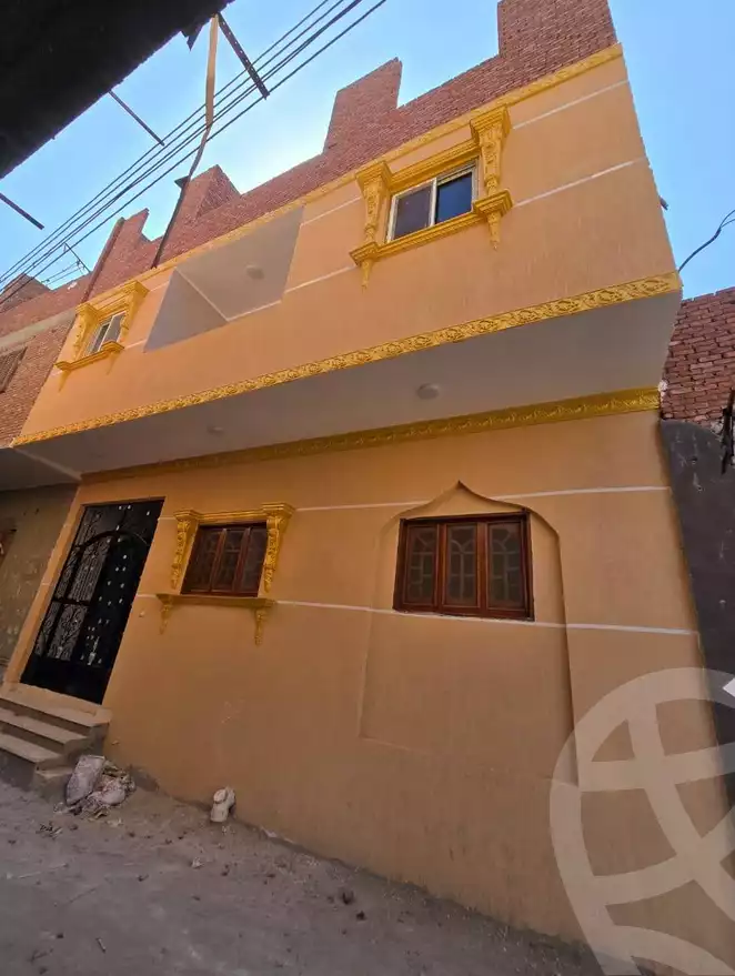 https://aqarmap.com.eg/en/listing/6294562-for-sale-qalyubia-qlioub-blqs