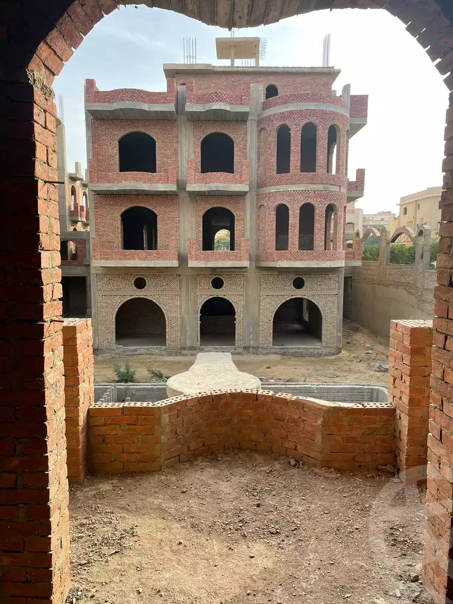 https://aqarmap.com.eg/en/listing/6295273-for-sale-cairo-el-sheikh-zayed-city-el-hay-el-sades-al-shabab-rd