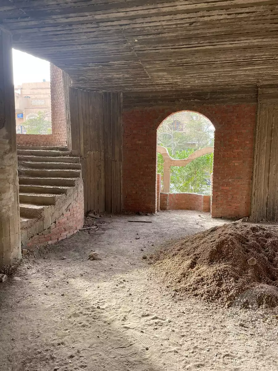https://aqarmap.com.eg/en/listing/6295273-for-sale-cairo-el-sheikh-zayed-city-el-hay-el-sades-al-shabab-rd