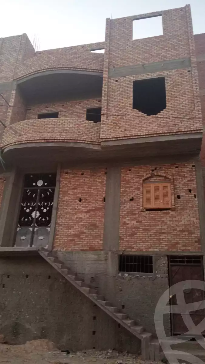 https://aqarmap.com.eg/ar/listing/6295753-for-sale-sohag-girga