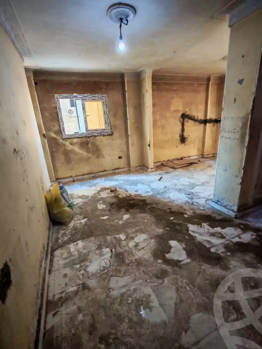 https://aqarmap.com.eg/en/listing/6295784-for-sale-alexandria-mansheya-al-bab-al-akhdar-st