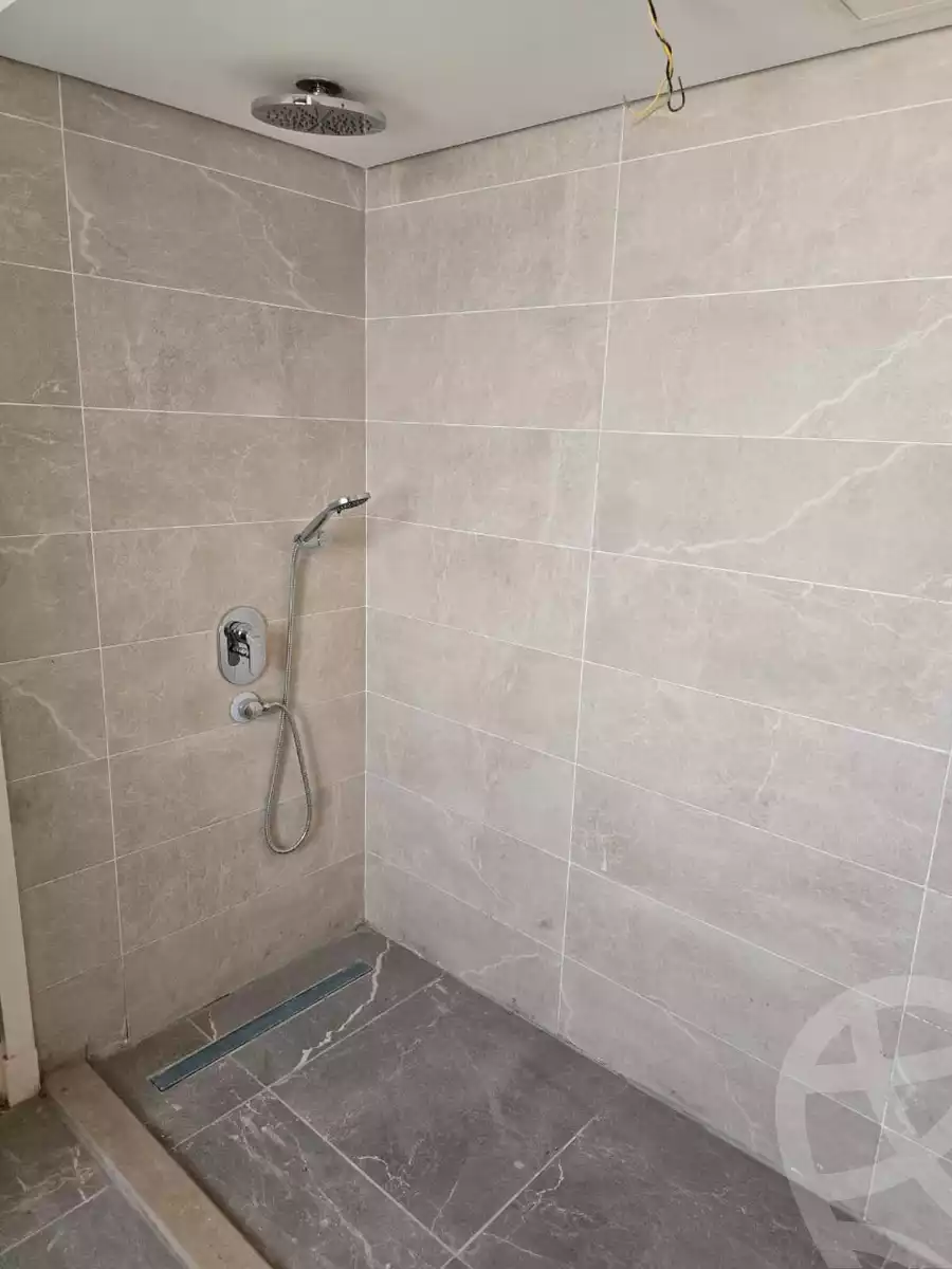 https://aqarmap.com.eg/en/listing/6295853-for-sale-cairo-el-sheikh-zayed-city-compounds-kmbwnd-fyldj-wyst-dr-llttwyr