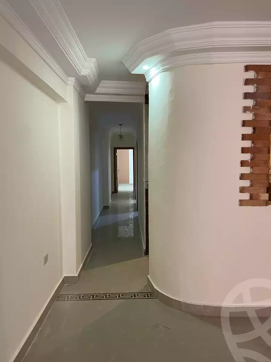 https://aqarmap.com.eg/ar/listing/6297451-for-sale-alexandria-camp-cesar-port-said-street
