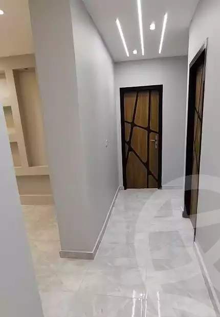 https://aqarmap.com.eg/en/listing/6296294-for-sale-cairo-6th-of-october-el-ahyaa-neighborhood-5th-street-31