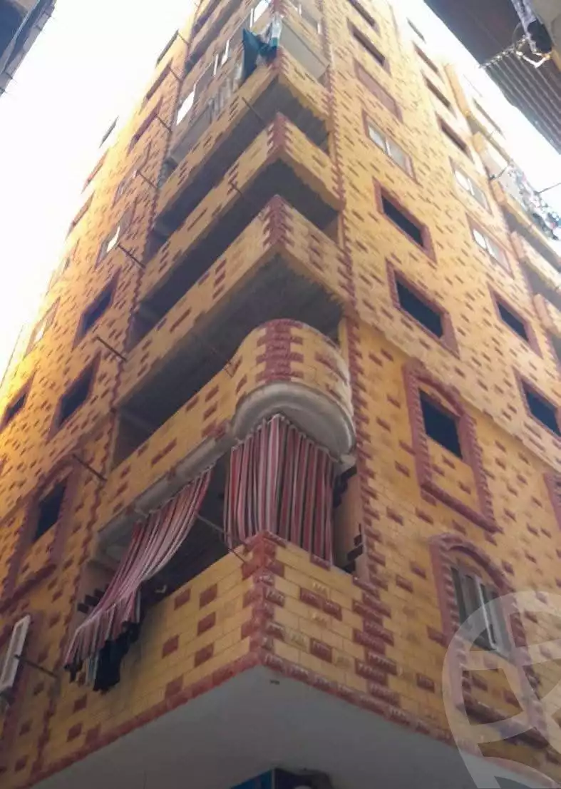 https://aqarmap.com.eg/ar/listing/6298046-for-sale-qalyubia-shubra-el-khaima-el-shareaa-el-gadid-st