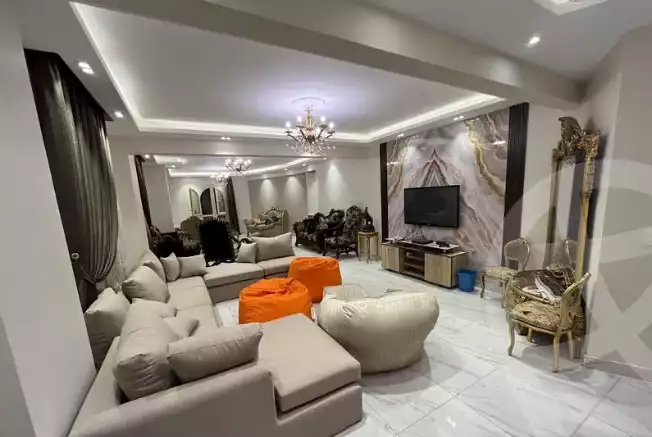 https://aqarmap.com.eg/en/listing/6299069-for-sale-cairo-al-oubour-compounds-golf-city