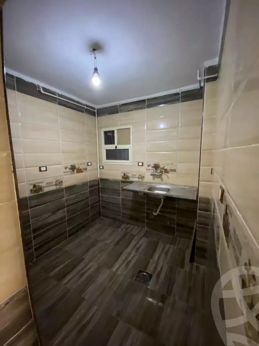 https://aqarmap.com.eg/en/listing/6299237-for-sale-cairo-el-zaytun-lzytwn-lshrqy-shr-mstfy-bsh