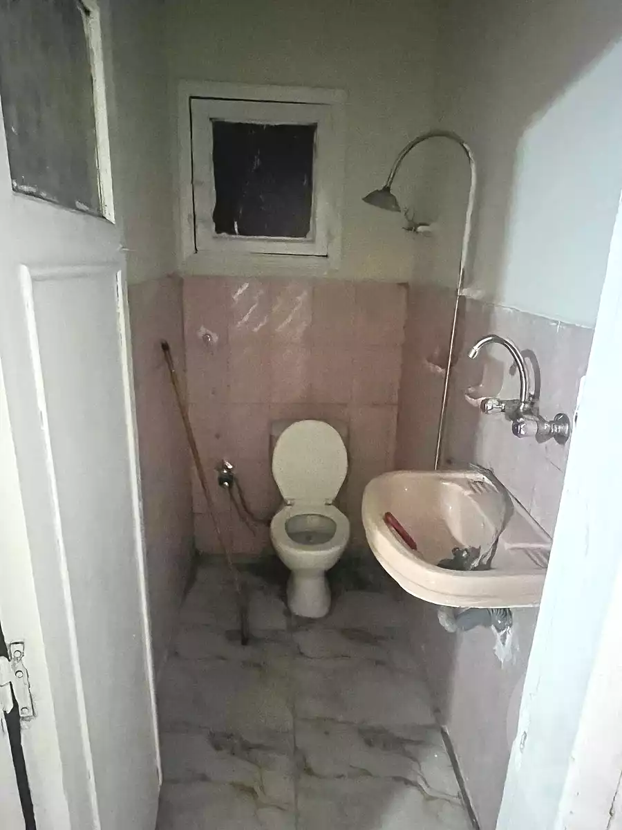 https://aqarmap.com.eg/ar/listing/6299718-for-sale-qalyubia-shubra-el-khaima-om-bayoumi