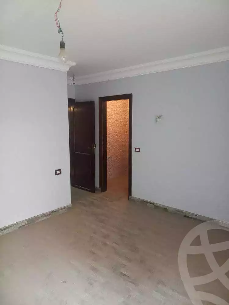 https://aqarmap.com.eg/ar/listing/6299743-for-sale-cairo-helwan-rostom-st