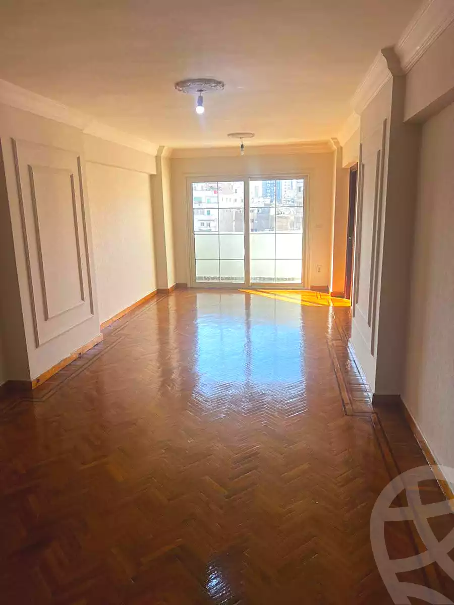 https://aqarmap.com.eg/ar/listing/6302321-for-sale-alexandria-ganaklis