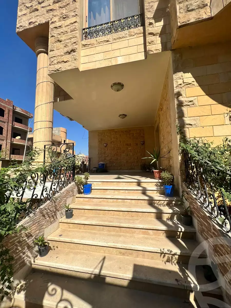 https://aqarmap.com.eg/ar/listing/6303547-for-sale-cairo-6th-of-october-hadaeq-october-kmbwnd-fy-hdyq-ktwbr-el-fardoos-city