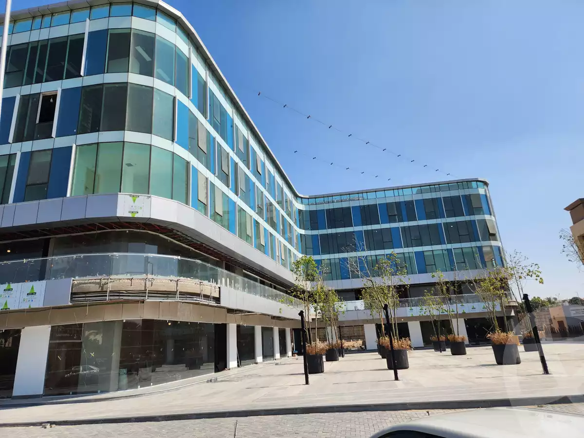 https://aqarmap.com.eg/en/listing/6303691-for-sale-cairo-el-sheikh-zayed-city-compounds-sntrw-zyd-mwl