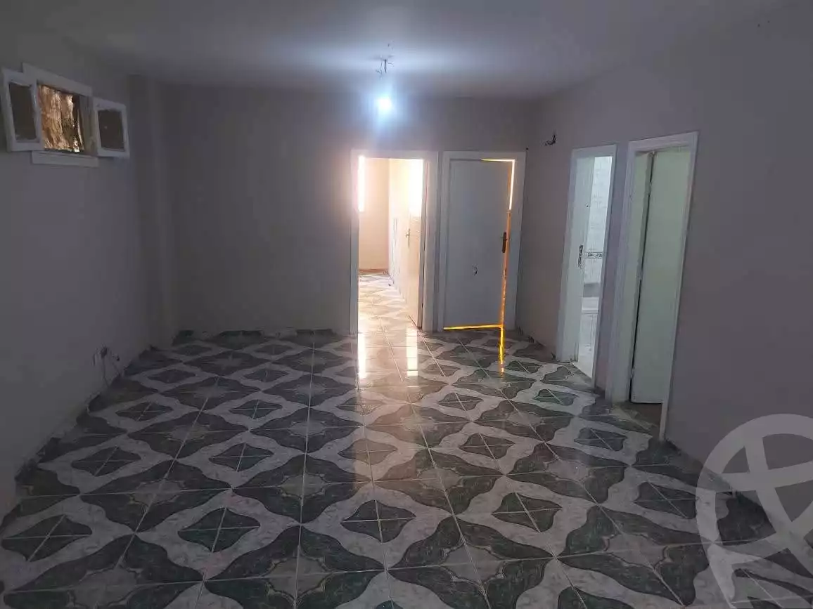 https://aqarmap.com.eg/ar/listing/6305261-for-sale-cairo-helwan-hadayek-helwan-el-shareef