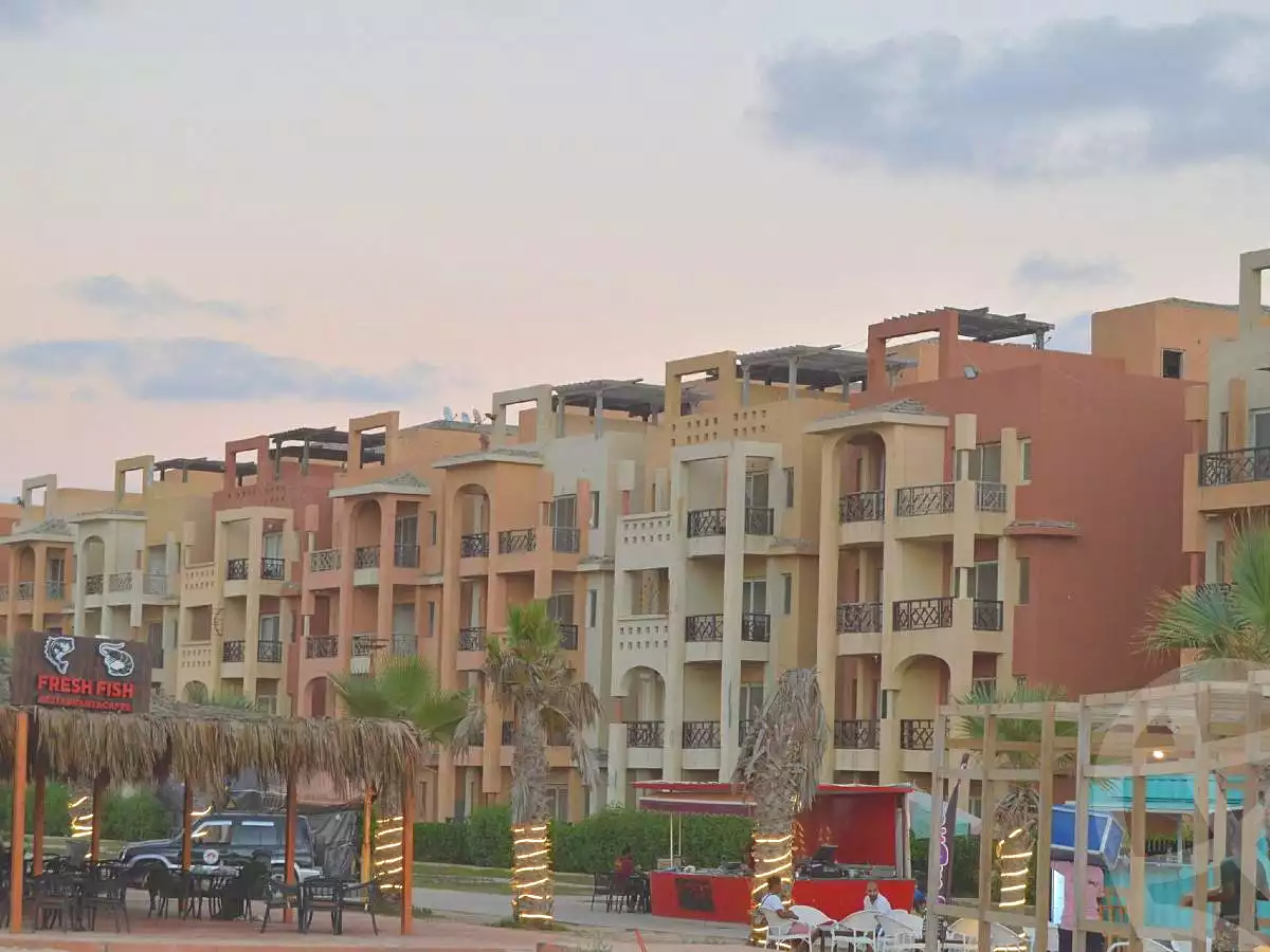 https://aqarmap.com.eg/en/listing/3397549-projects-emirates-heights