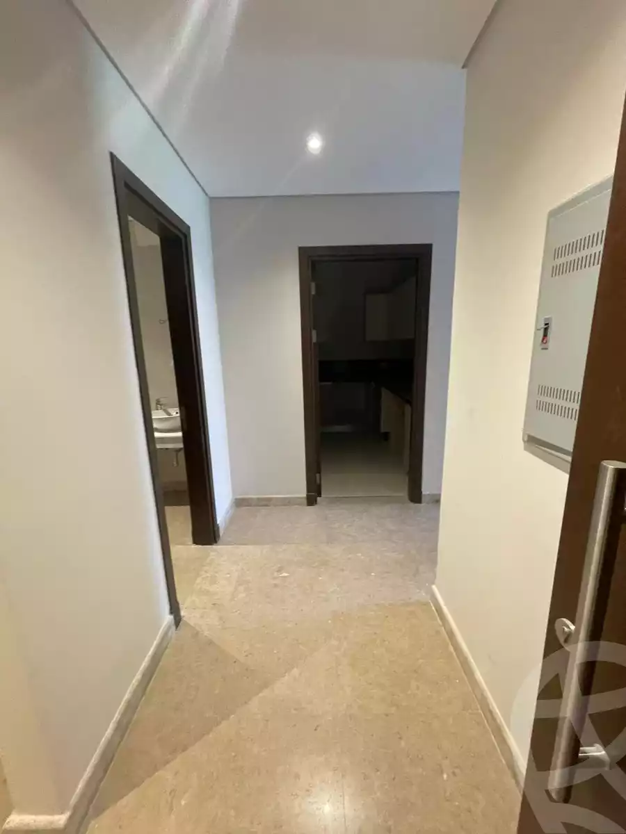 https://aqarmap.com.eg/ar/listing/6305951-for-rent-cairo-el-sheikh-zayed-city-compounds-zyd-wr-llttwyr-z-tower