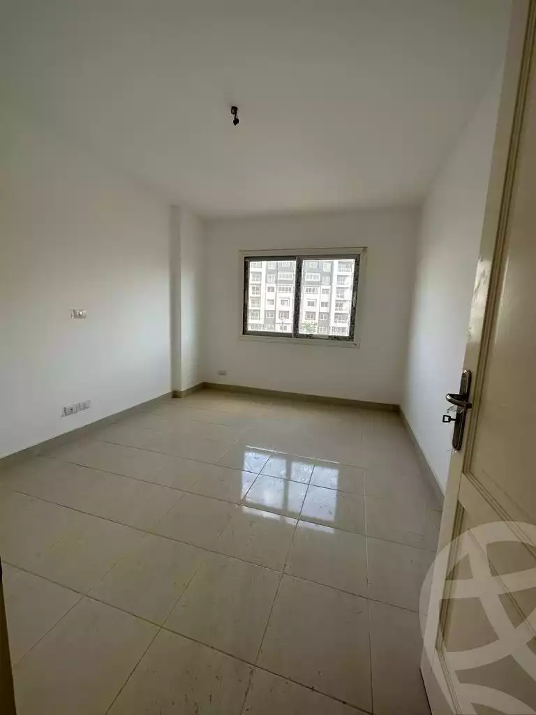 https://aqarmap.com.eg/ar/listing/6306053-for-sale-cairo-new-cairo-madinaty-tenth-zone-buildings-group-103
