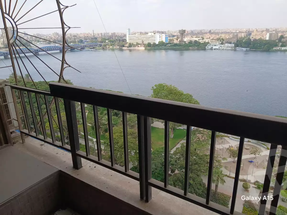 https://aqarmap.com.eg/en/listing/6306508-for-sale-cairo-shoubra-corniche-el-nile-st