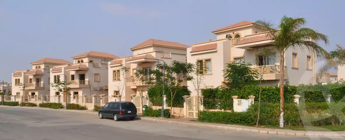 https://aqarmap.com.eg/en/listing/6306603-for-sale-cairo-el-sheikh-zayed-city-compounds-greens