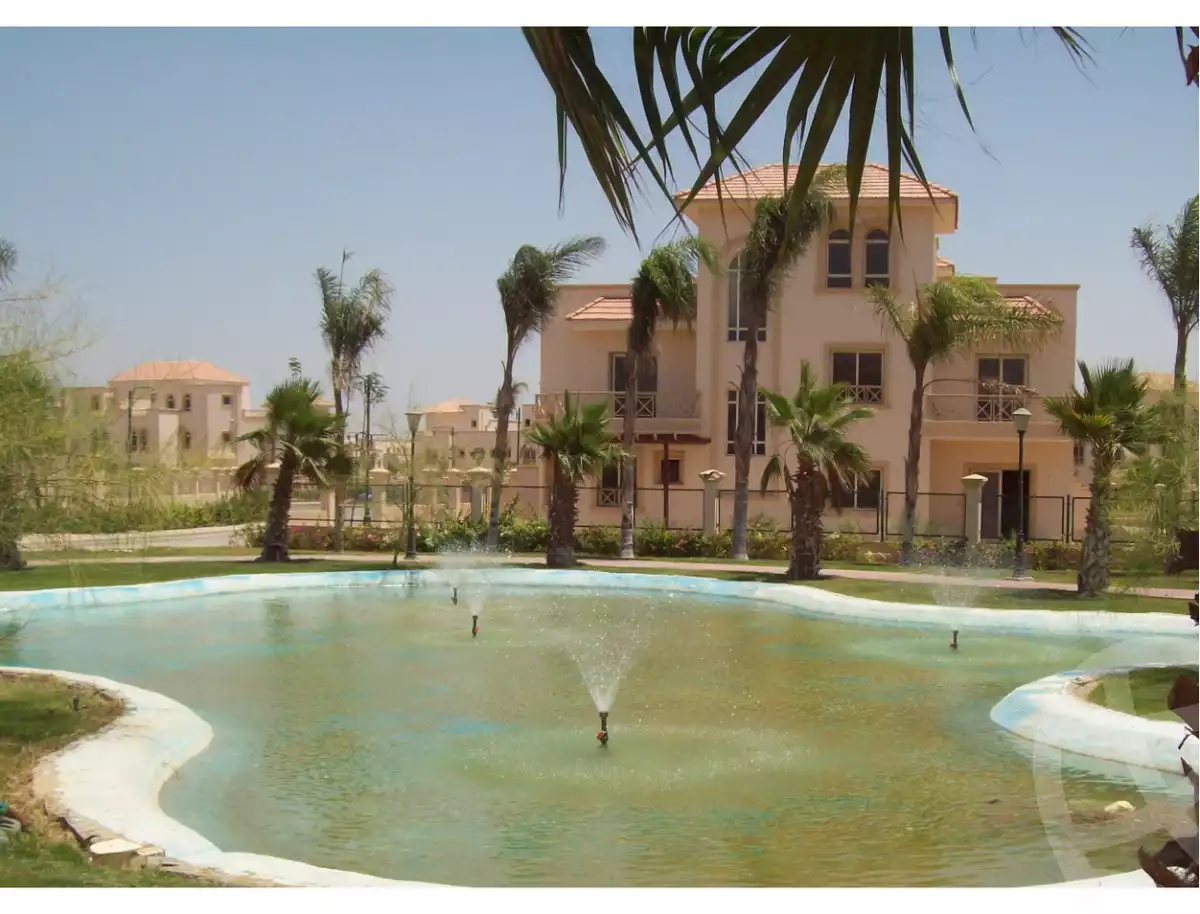 https://aqarmap.com.eg/en/listing/6306603-for-sale-cairo-el-sheikh-zayed-city-compounds-greens