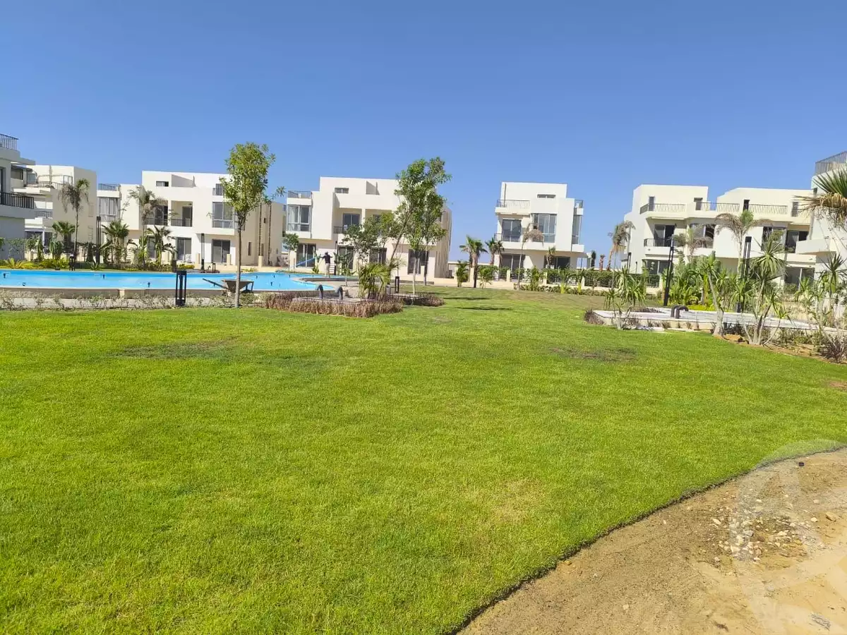 https://aqarmap.com.eg/en/listing/6306738-for-sale-cairo-el-sheikh-zayed-city-compounds-one50-compound-el-gabry
