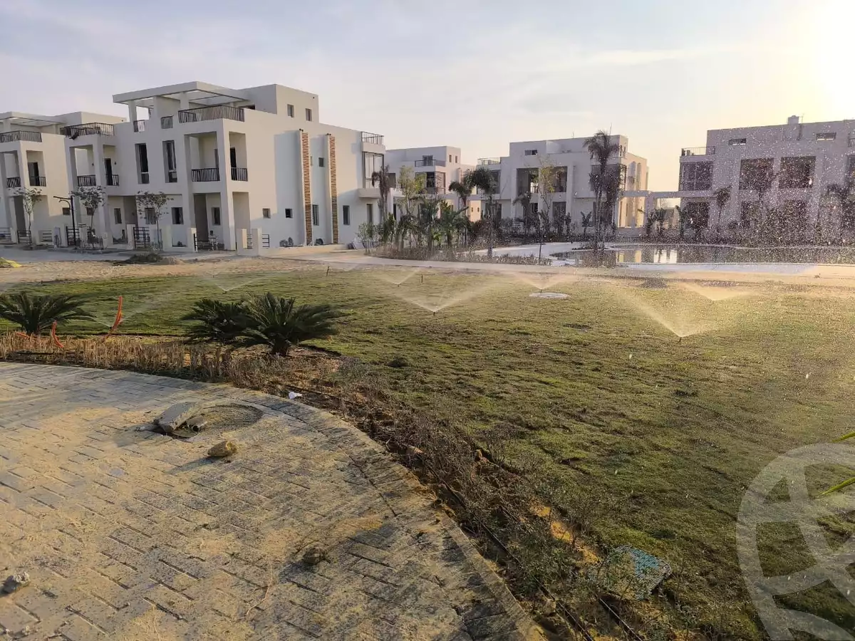 https://aqarmap.com.eg/en/listing/6306738-for-sale-cairo-el-sheikh-zayed-city-compounds-one50-compound-el-gabry