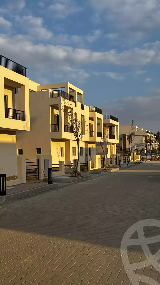 https://aqarmap.com.eg/en/listing/6306738-for-sale-cairo-el-sheikh-zayed-city-compounds-one50-compound-el-gabry