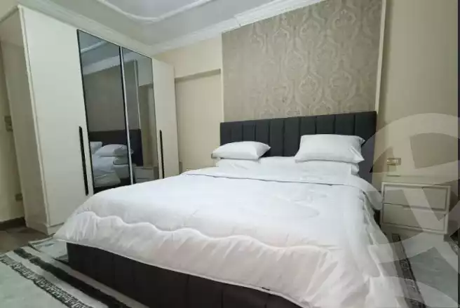 https://aqarmap.com.eg/ar/listing/6308059-for-rent-cairo-el-mohandesen-shareaa-ahmed-orabi